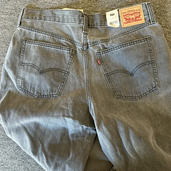 LEVIS - Picture 4 of 5